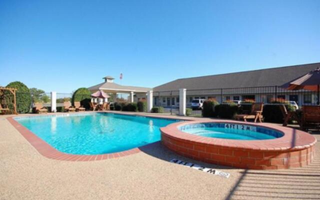 Best Western Smithfield Inn