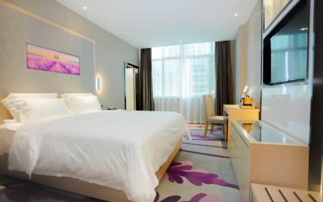 LAVANDE HOTELS （Xinyi Fuhai Building） – Guest Rooms – Maoming