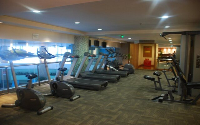 Holiday Inn Chongqing Guanyinqiao by IHG