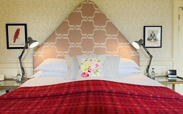 The Close Hotel