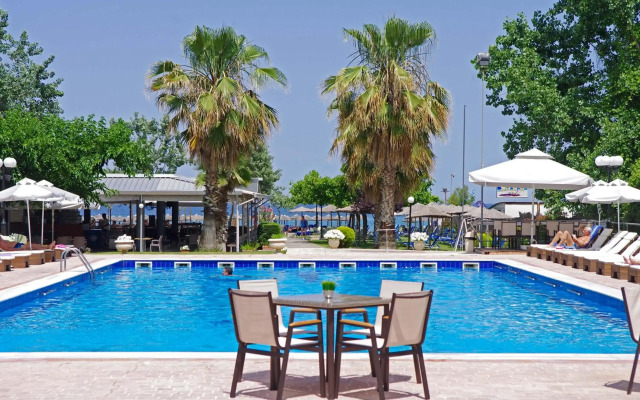 Sun Beach Hotel