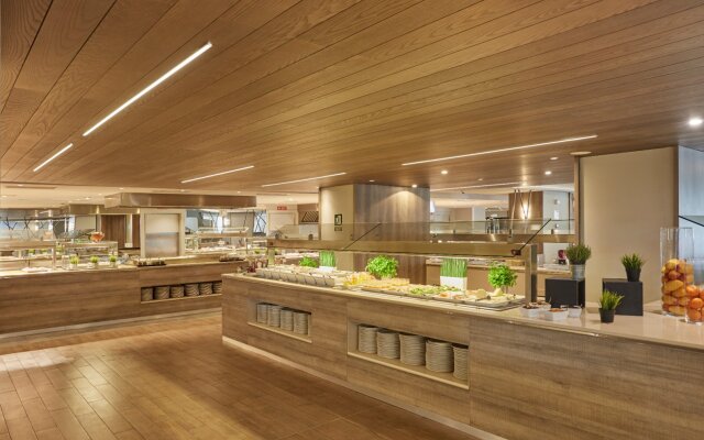 BG Hotel Tonga Tower