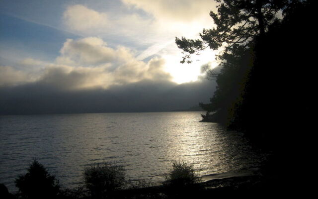 The Lodge at Weir's Beach