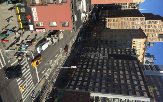 Chelsea Savoy Hotel