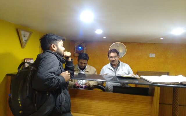 OYO Flagship 87482 Hotel Lord Shiva