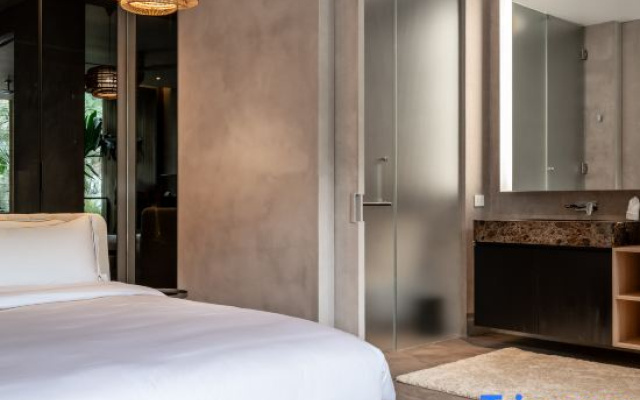 Luxury Penthouse 407 sqm Beachfront and Private pool