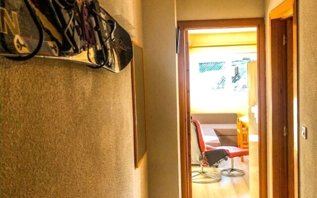 Blue Tour Travel Plaza