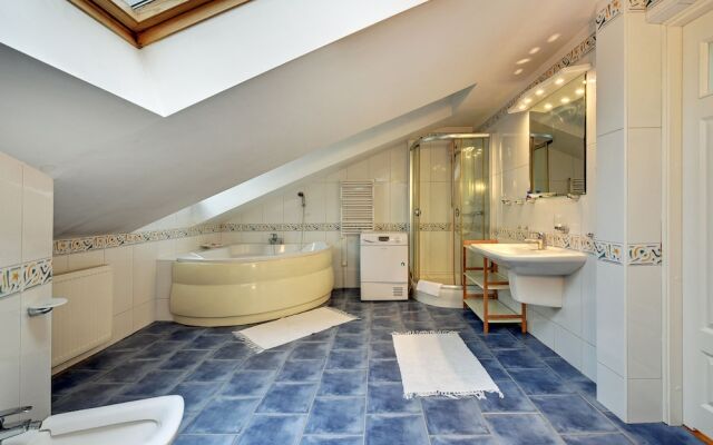 Grand Apartments - Atlantic