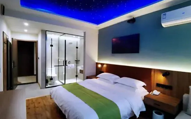 Weihui e-home Express Hotel