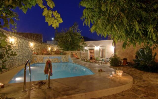 Eleni's Stately Home, picturesque location, By ThinkVilla