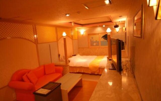 Restay Koriyama Aine (Adult Only)