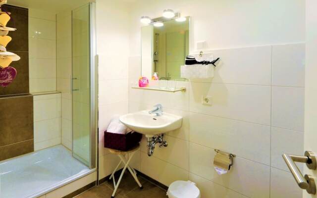 Modern Apartment by Ski Area in Elpe with Meadow View