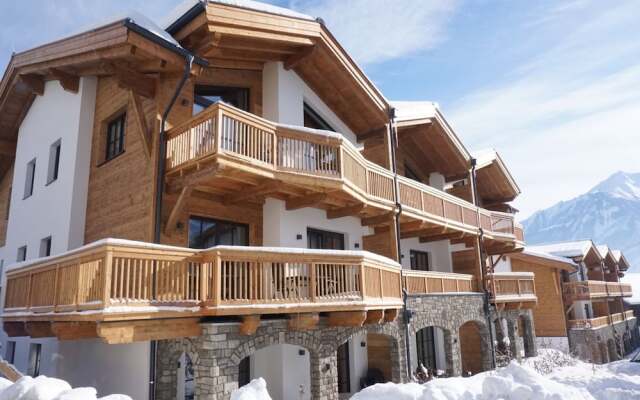 Spacious Apartment in Salzburg Amid Forest