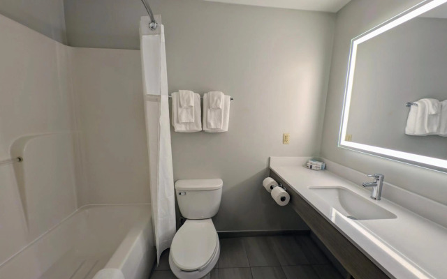 Holiday Inn Carbondale-Conference Center by IHG