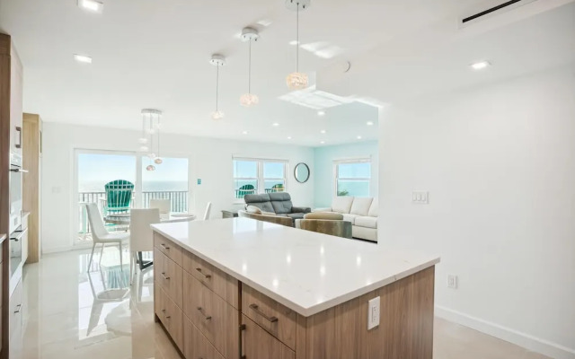 Emerald Isle 403 - Premier