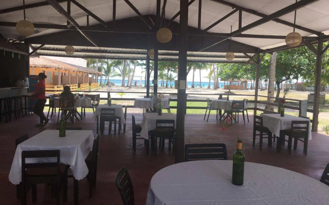 La Playa Estrella Beach Resort