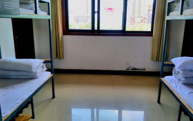 Xian Sahara Youth Hostel