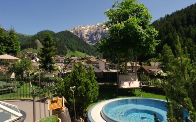 Chalet S Dolomites