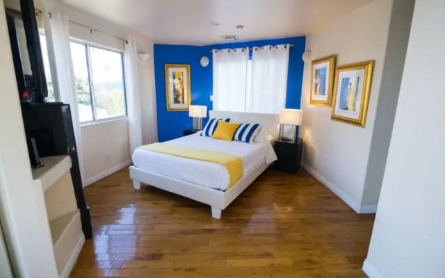 West Coast's Best Sunny Venice Dream Home!