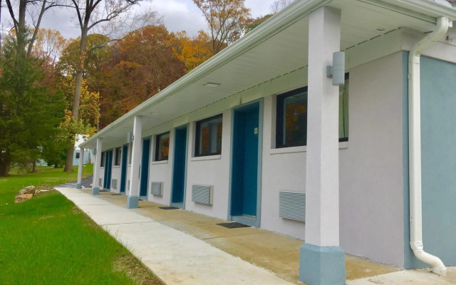 Hillside Motel