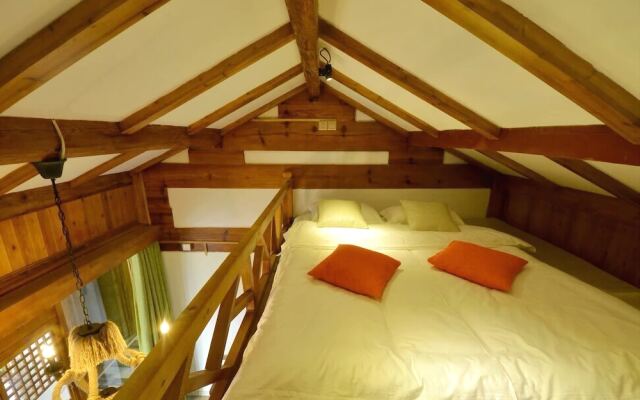 Lijiang Meilong Town Inn
