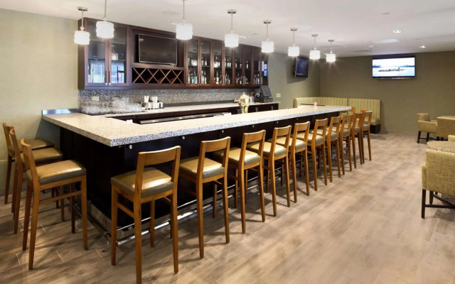 Hilton Garden Inn Reagan National Airport