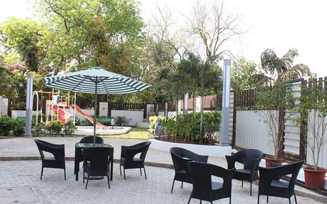 Hotel Grand Visava