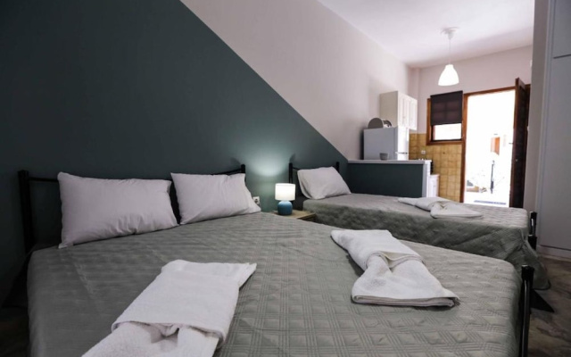 AK Village Rooms - Peloponnese Comfy Gem