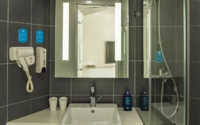 Hanting Express Hotel Beijing Wangjing Huajiadi – Bathroom – Beijing