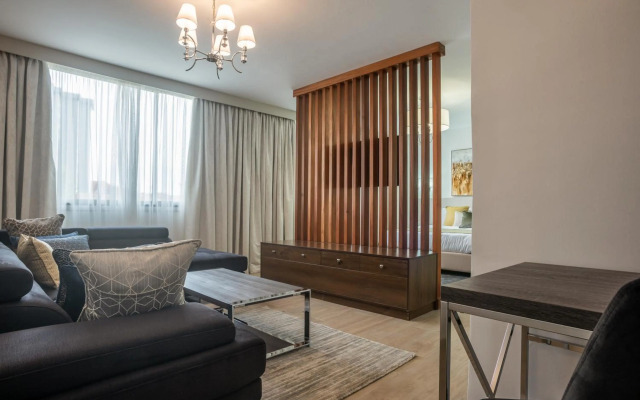 Yaya Hotel and Apartments