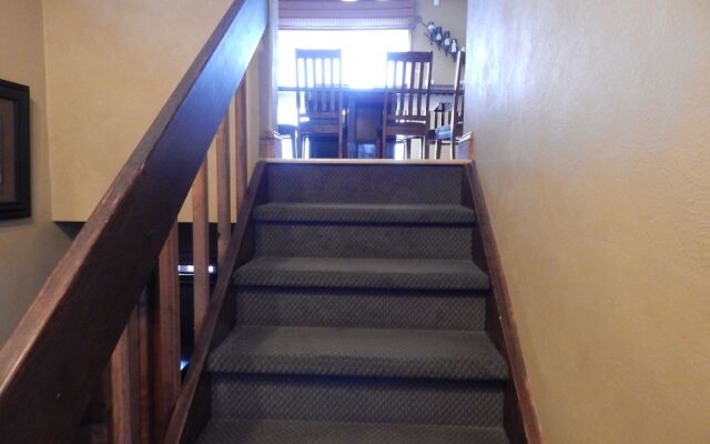 Jabberwocky Home by Stay Winter Park