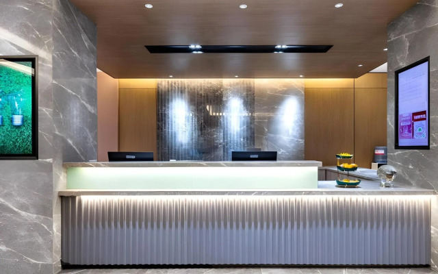 GYA Hotel Taiyuan Zonggai Zone Ancient County Chengnan Station