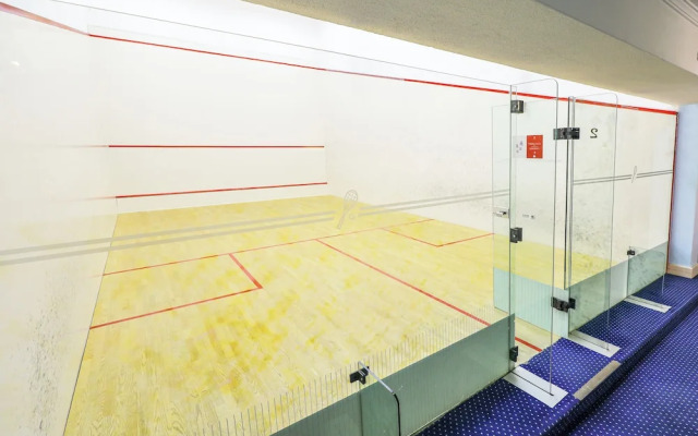 Four Seasons Country Club