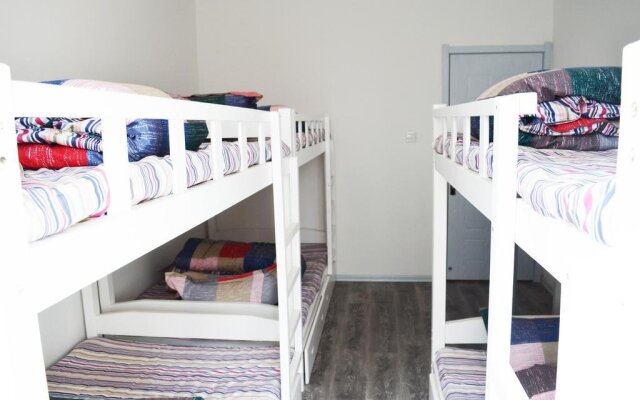 Now Way Youth Hostel