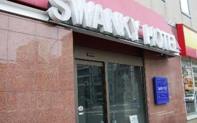 Swanky Hotel Otomo