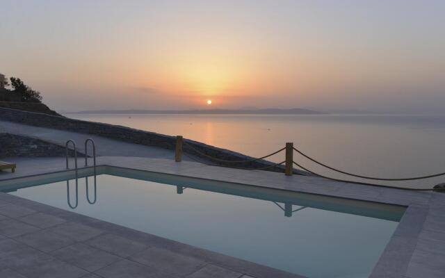 Blue Breeze Villa - Private pool & 180° Seaview