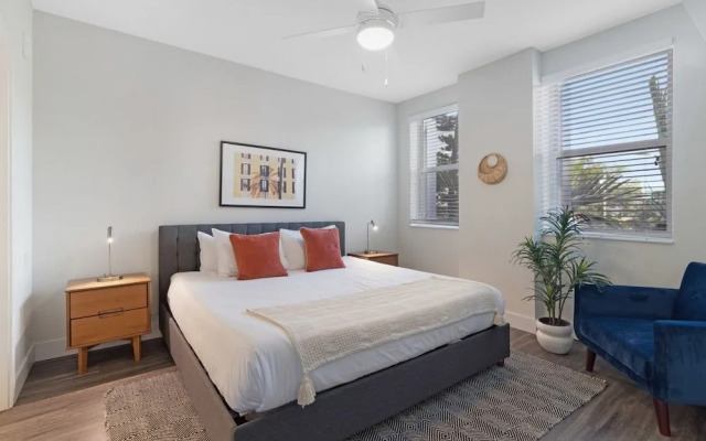 Biscayne Townhomes by Sextant