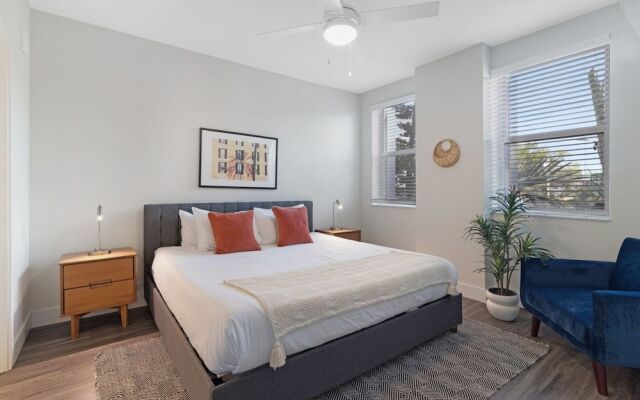Biscayne Townhomes by Sextant