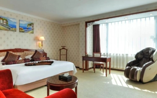 Xiamen Huaqiao Hotel