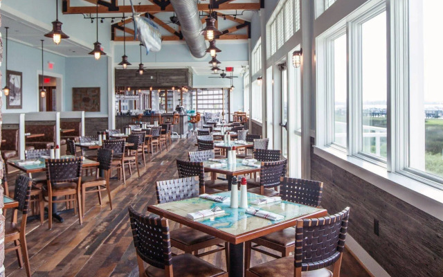 Harborside at Charleston Harbor Resort and Marina