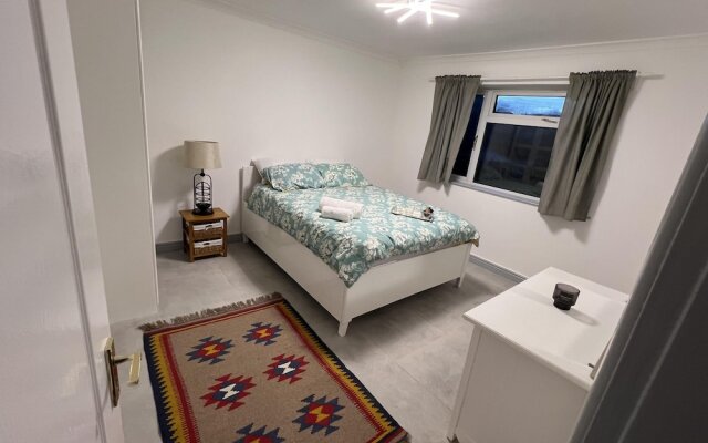Luxury 2 Bed Apartment in Royal Sutton Coldfield
