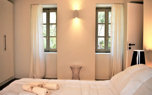Acropolis Suites