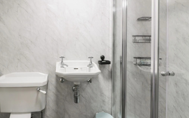 West Morton Suite