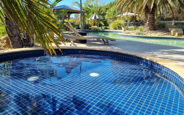 Island Cove Villas