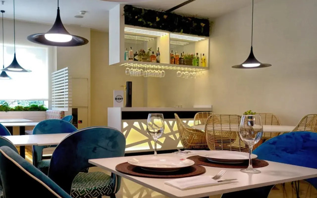 Hotel Vertice Sevilla