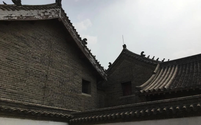 Ru Yi Inn