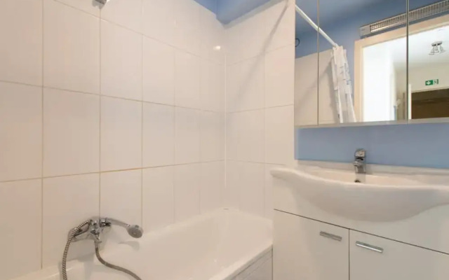 Apartment With Terrace and sea View in Mariakerke