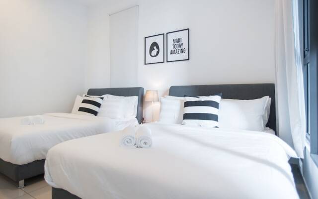 A2 LUXURY Atlantis Family Suites- Pool View-Jonker Melaka