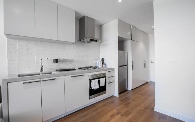 Wow Apartment In Boxhill Central Near Hospital