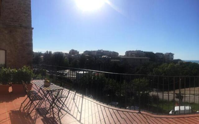 Torre della Loggia - Dimora Storica